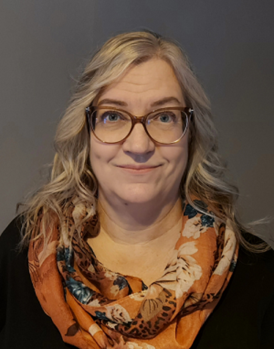 ”Tiedätkö sinä, mitä se on, kun aika tulee oikein pitkäksi?”