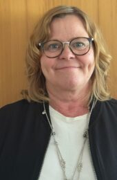 Muistisairaus muuttaa elämää, yhteyden tarve pysyy