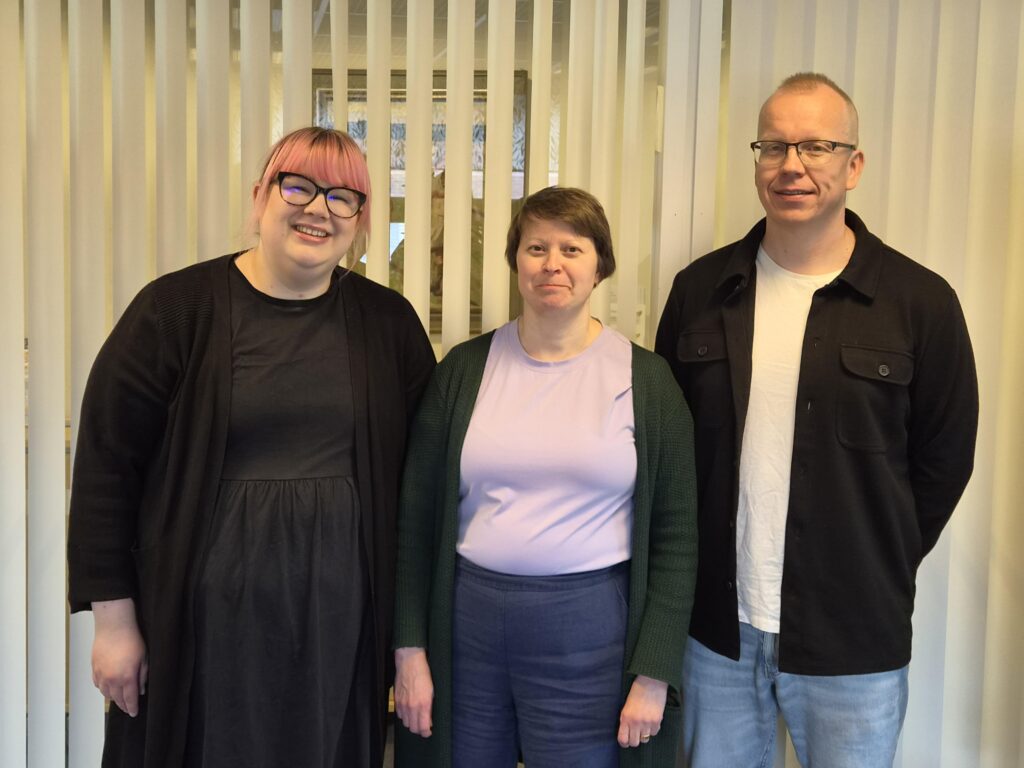 Leena Laitala, Outi Mustonen ja Jukka Murto